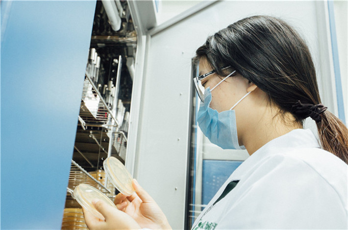 201903221353215c9478515fa32